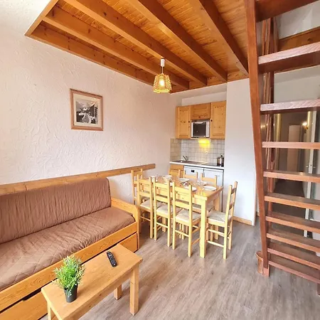 Apt In Les Deux Alpes, Ski Area Access Apartment